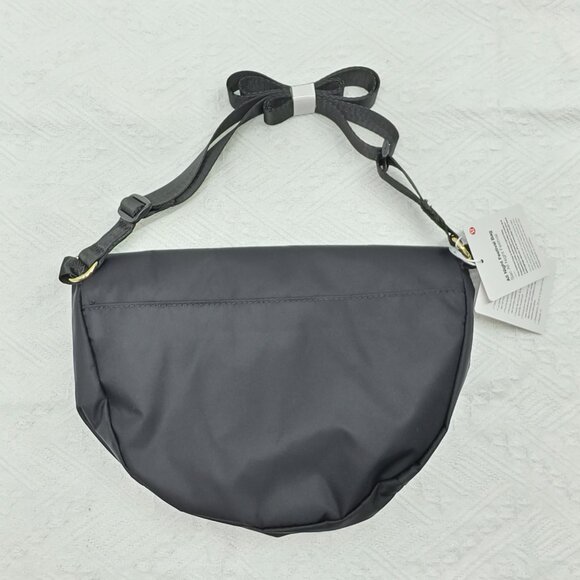 🧩Lululemon All Night Festival Bag 5L - Black - Picture 3 of 8